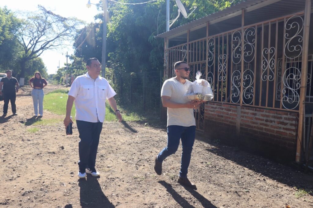 Dos años ayudando en Navidad con Banquetes de Esperanza y muchas obras sociales